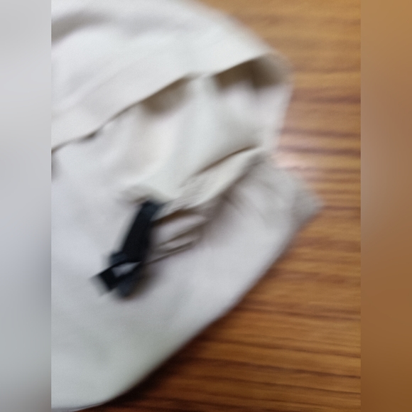 DKNY jeans tshirt for men size L - Picture 7 of 7